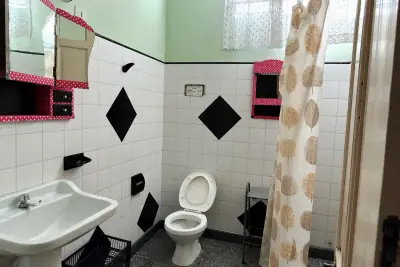 Foto 6 de COD-008: Baño — Casa en venta en Barrio Ameghino, Villa María